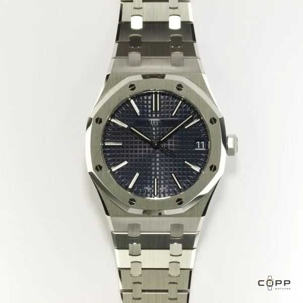Audemars Piguet — Royal Oak — Ref. 15510ST.OO.1320ST.06