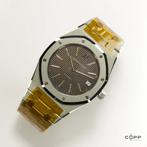 Audemars Piguet — Royal Oak — Ref. 5402ST