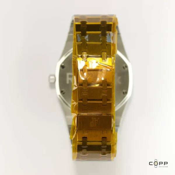 Audemars Piguet — Royal Oak — Ref. 5402ST