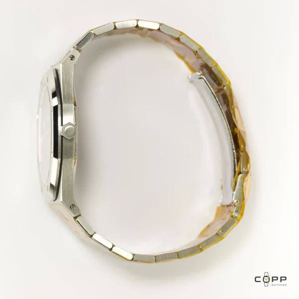 Audemars Piguet — Royal Oak — Ref. 5402ST