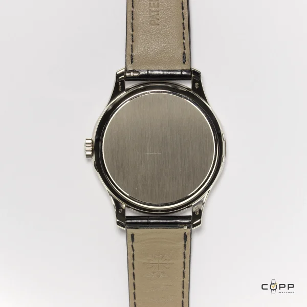 Patek Philippe — Calatrava — Ref. 5227G-010